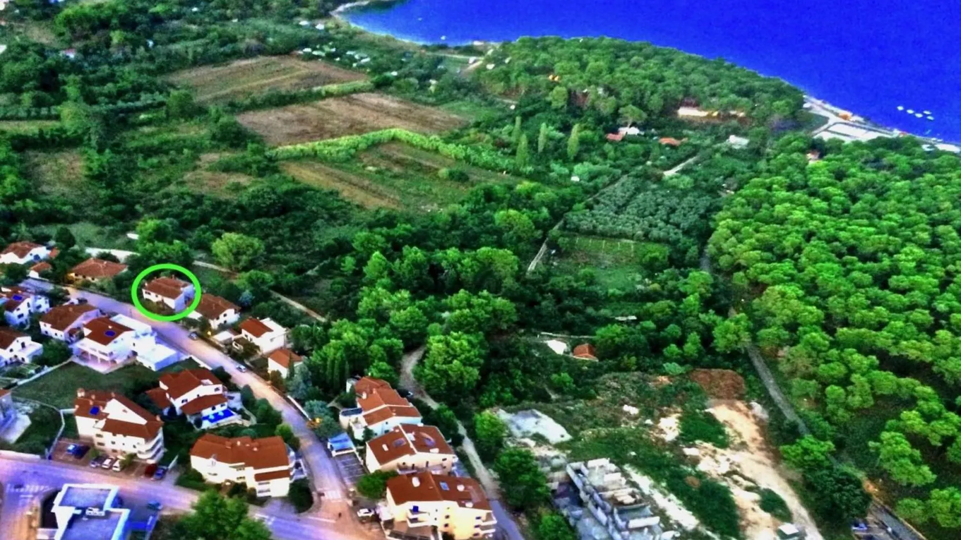Dunja Apartments Premantura 0*,  Κροατία